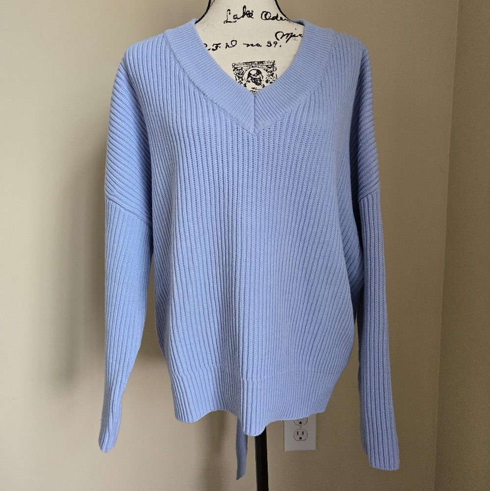 Hello Molly NWOT Cut Out Back Sweater Blue Chunky Knit Womens US 6